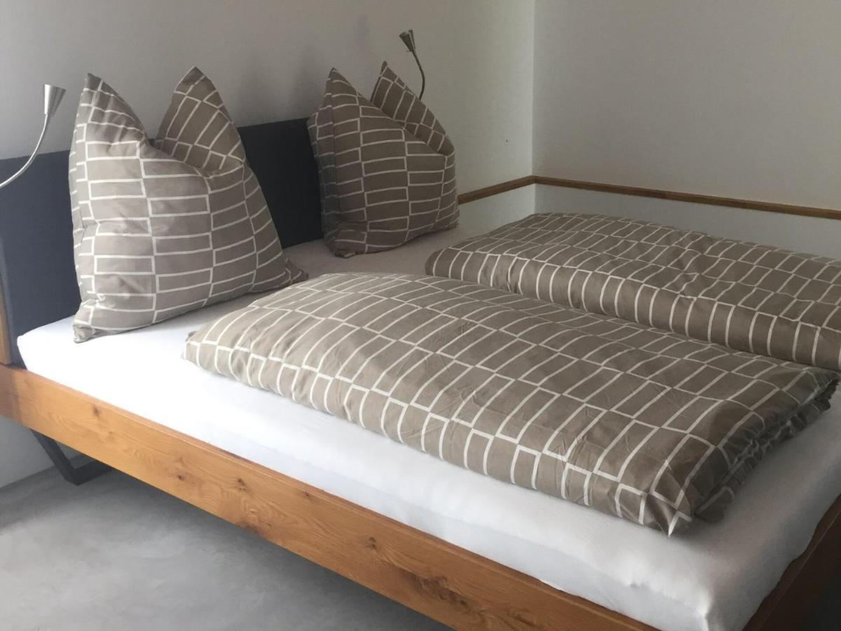 Apartamento Ferien- Und Winzerhof Simon Friburgo de Brisgovia Exterior foto